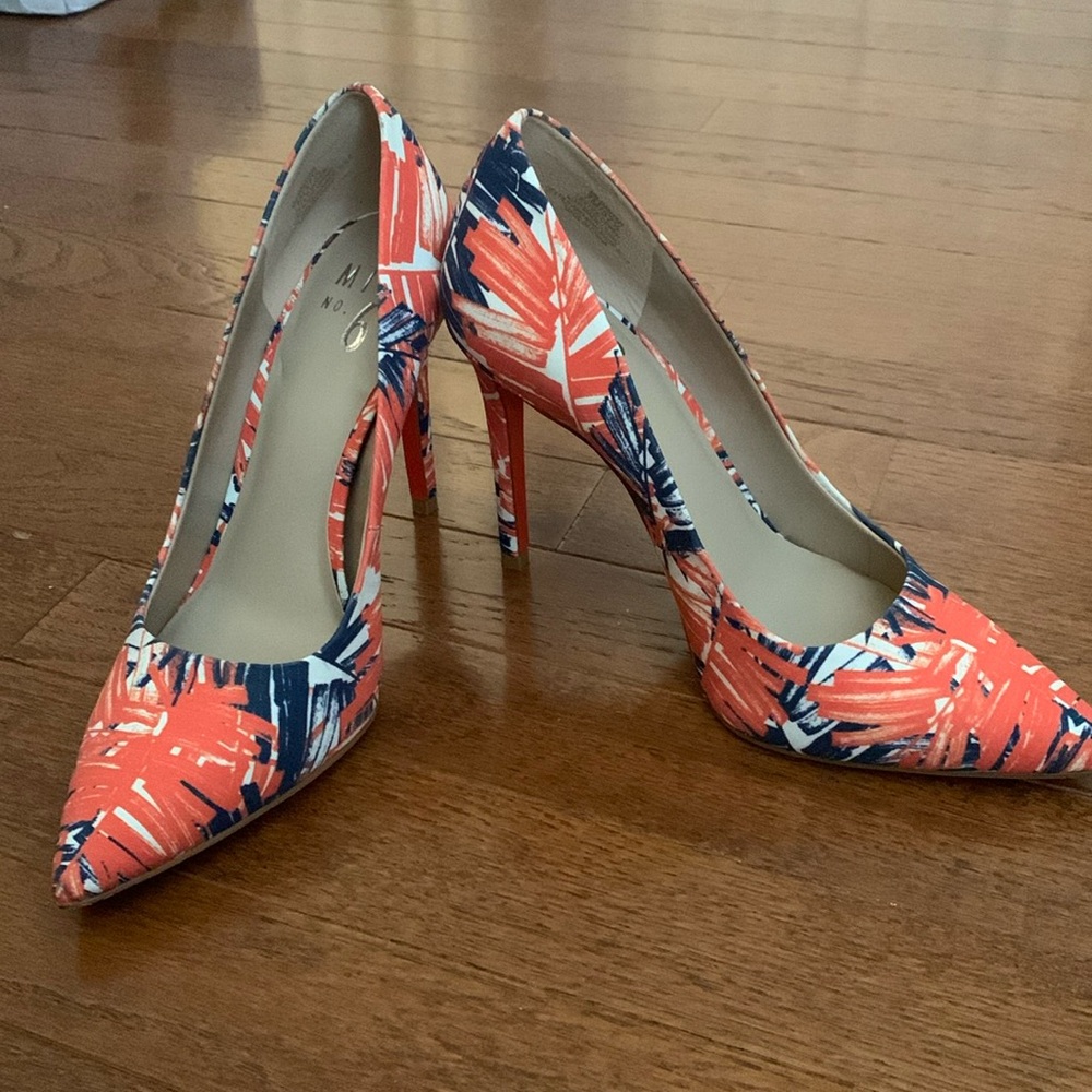 Mix 6 orange and blue heels Sz 7M